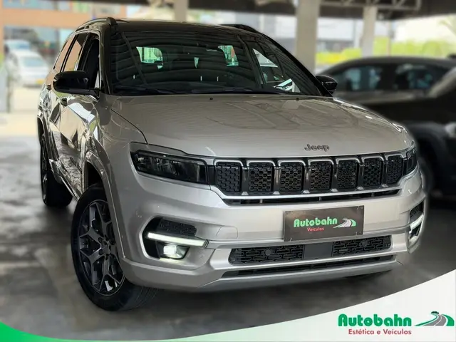 Carro Jeep Commander 2022 Overland TD380 Diesel 4x4 (Aut)