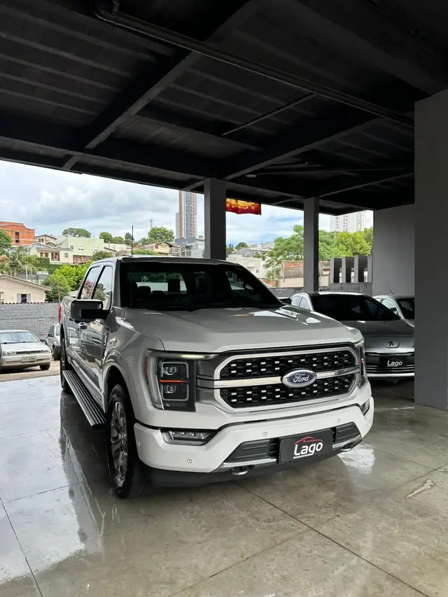 Carro Ford F-150 2023 Platinum 4x4 5.0 V8