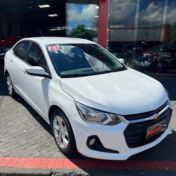 Carro Chevrolet Onix 2023 1.0