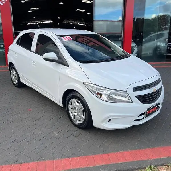 Carro Chevrolet Onix 2018 1.0 Joy SPE/4