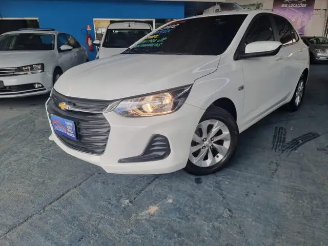 Carro Chevrolet Onix 2023 LT 1.0