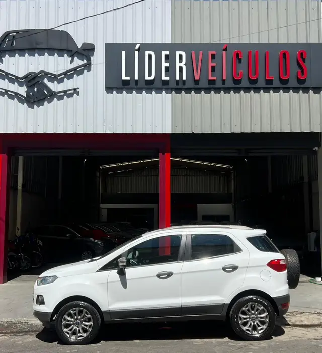 Carro Ford EcoSport 2014 Ecosport Freestyle Plus 1.6 16V (Flex)