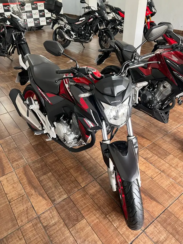 Moto Honda CB 250F Twister 2020 (CBS)