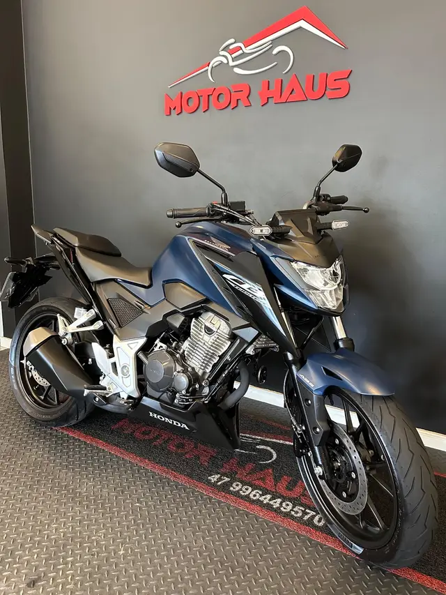 Moto Honda CB 300F Twister 2025 (ABS)