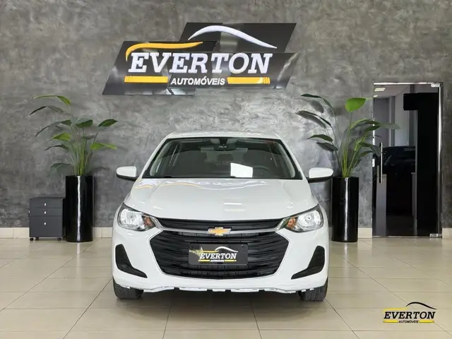 Carro Chevrolet Onix 2023 LT 1.0 Turbo