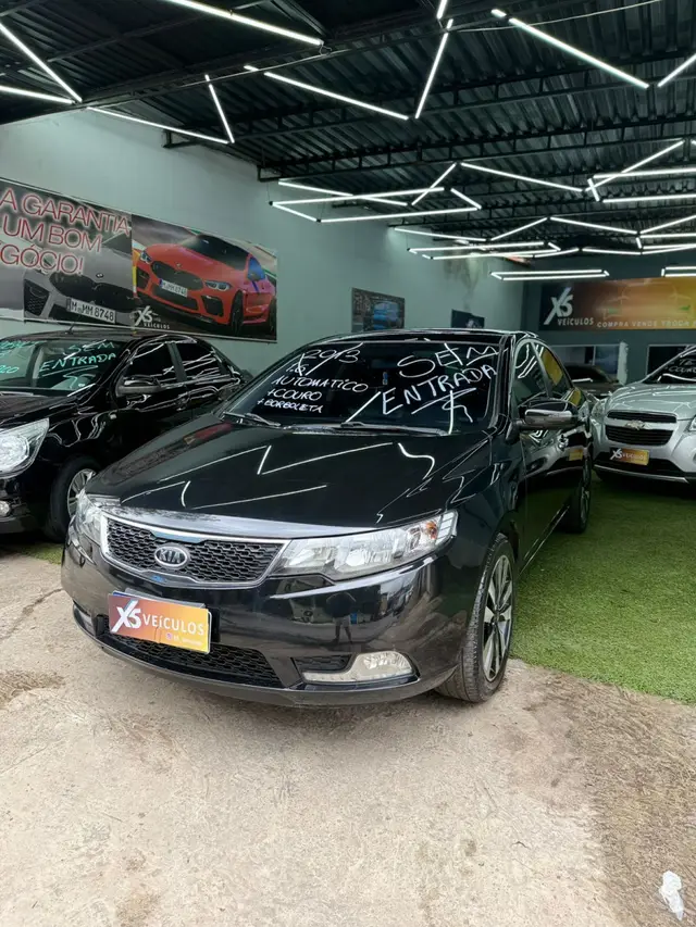 Carro Kia Cerato 2013 SX 1.6 16V (Aut)