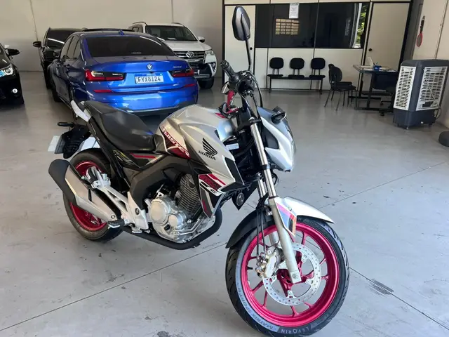 Moto Honda CB 250F Twister 2021 (ABS)