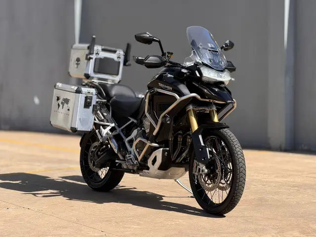 Moto Triumph Tiger 1200 2022 Rally Explorer