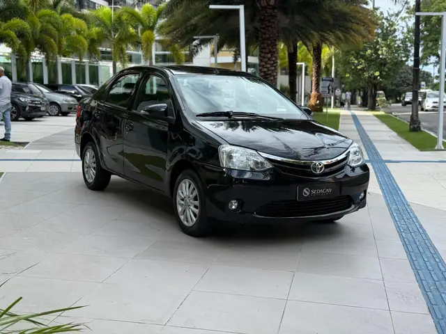 Carro Toyota Etios 2015 XLS 1.5 (Flex)