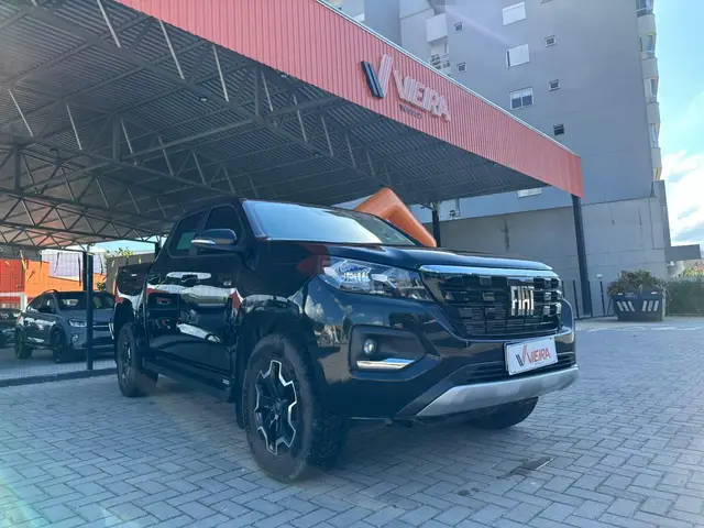 Carro Fiat Titano 2025 Volcano 2.2 Turbodiesel (Aut.)