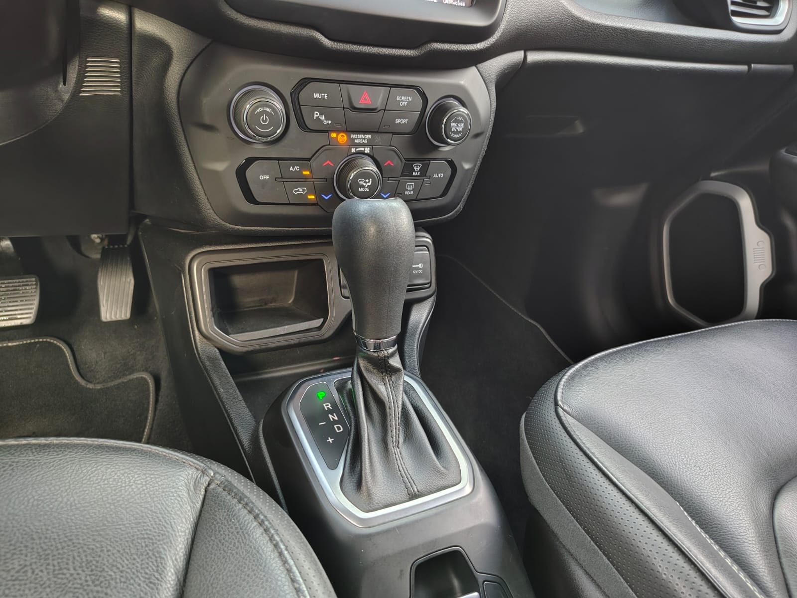 jeep renegade longitude 1.8 4x2 (aut) (flex)