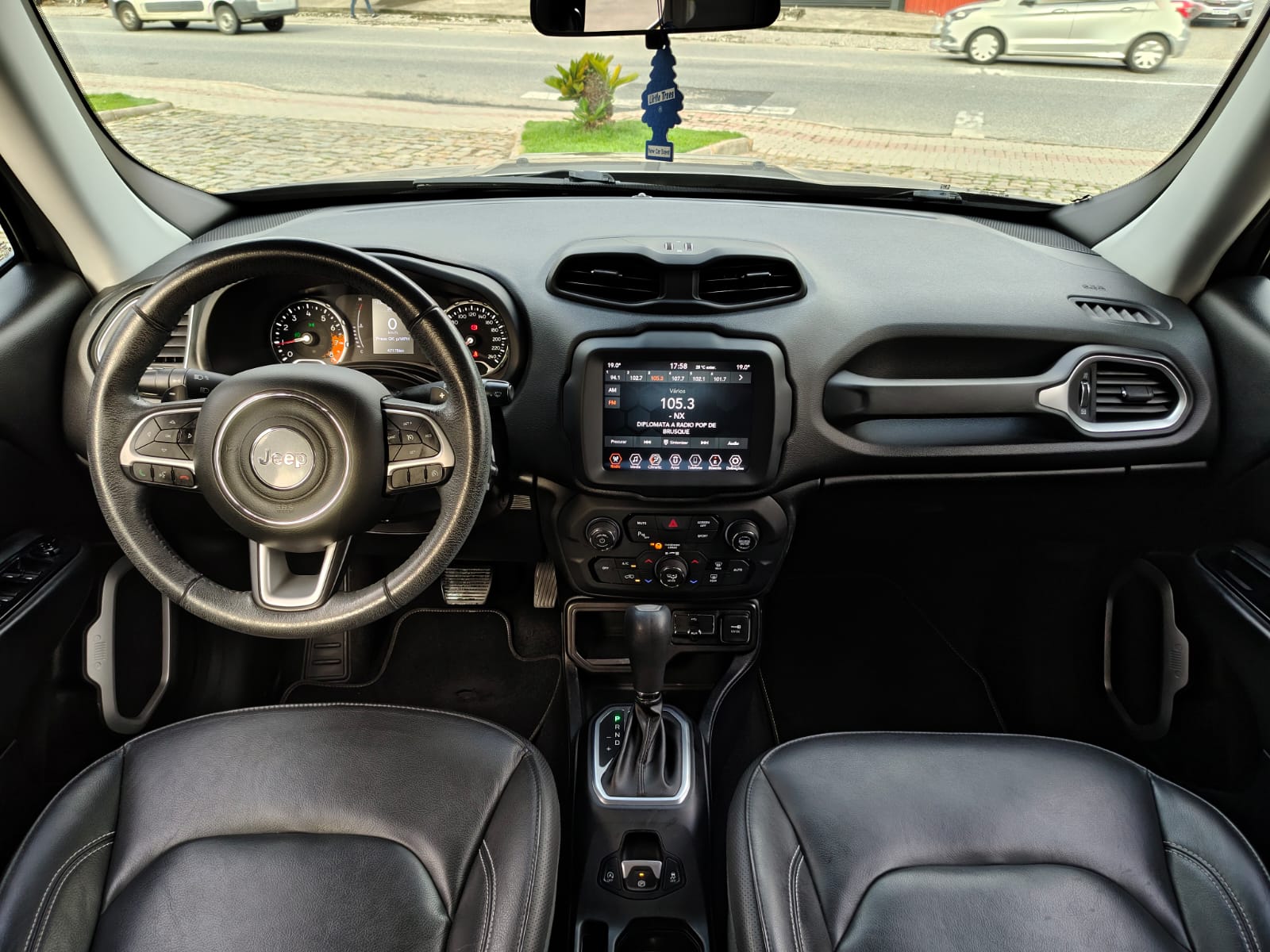 jeep renegade longitude 1.8 4x2 (aut) (flex)