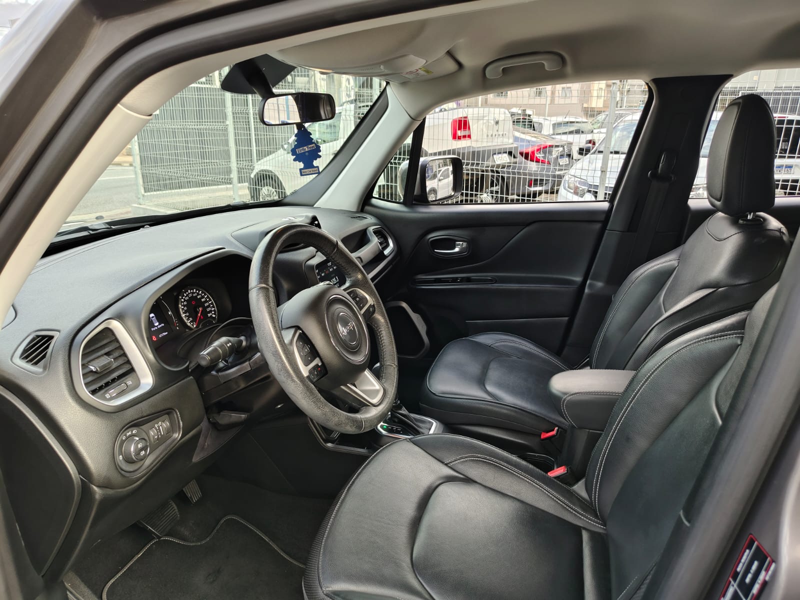 jeep renegade longitude 1.8 4x2 (aut) (flex)