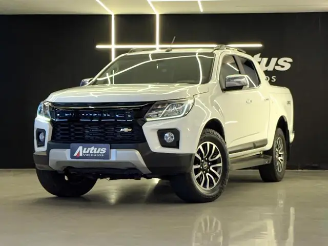 Carro Chevrolet S10 Cabine Dupla 2017 S10 2.8 CTDI High Country 4WD (Cabine Dupla) (Aut)