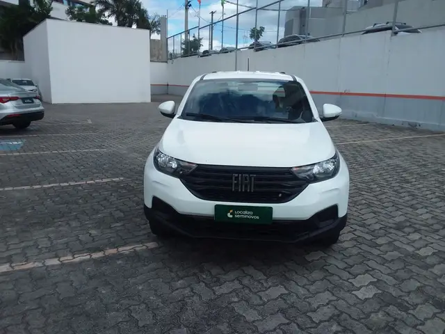 Carro Fiat Strada 2025 Volcano 1.3 Flex 8V CD Aut.