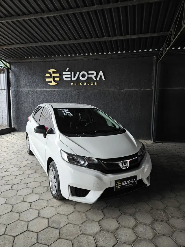Carro Honda Fit 2015 1.5 16v DX CVT (Flex)