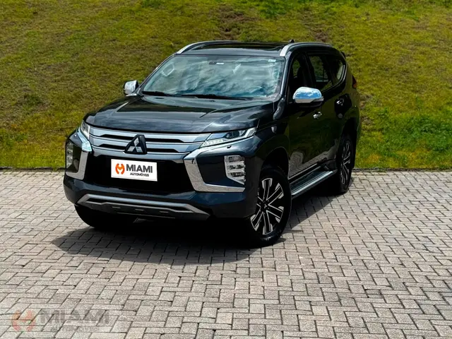 Carro Mitsubishi Pajero Sport 2022 2.4 DI-D HPE-S (Aut) 4x4