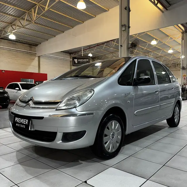 Carro Citroën Xsara Picasso 2012 GLX 1.6 16V (flex)