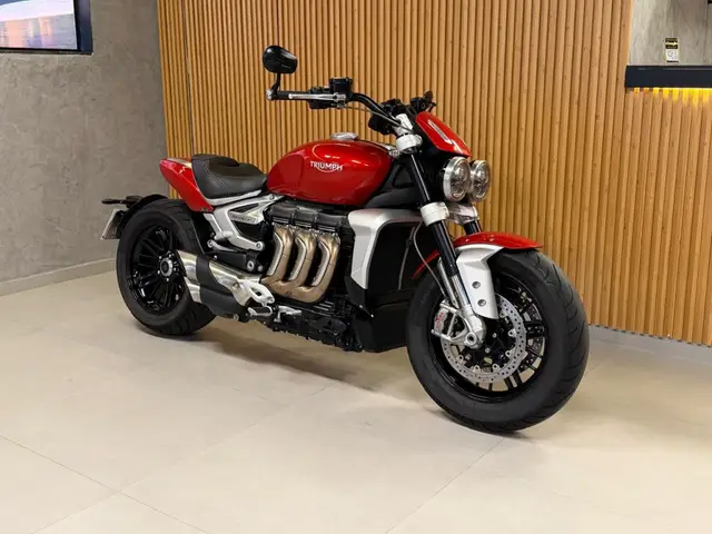 Moto Triumph Rocket 3 2022 III R 2500cc