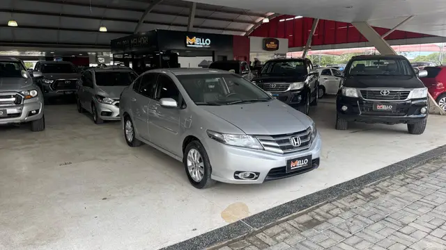 Carro Honda City 2013 LX 1.5 16V (flex)