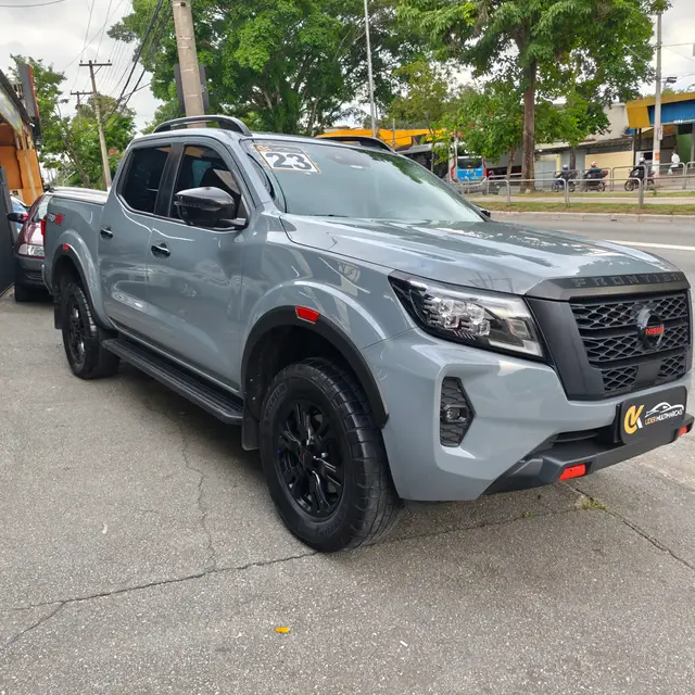 Carro Nissan Frontier 2023 2.3 TD CD PRO-4X 4x4