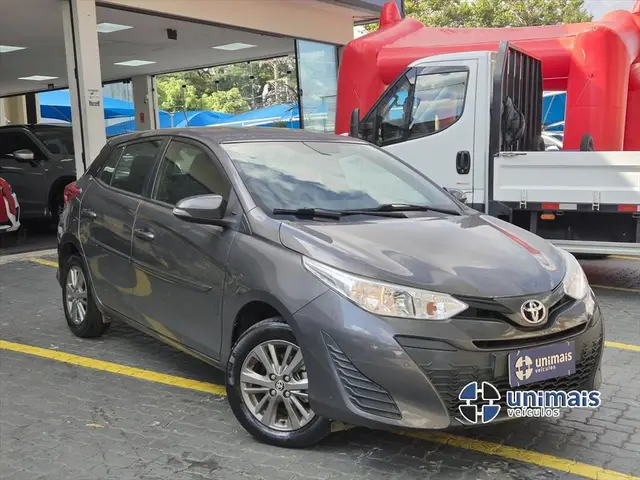 Carro Toyota Yaris Sedan 2022 1.5 XL Plus Connect CVT (Flex)