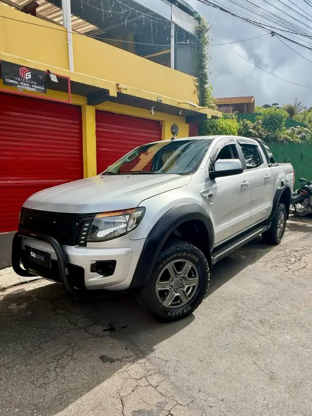 Carro Ford Ranger Cabine Dupla 2016 Ranger 2.2 TD XLS CD 4x4 (Aut.)