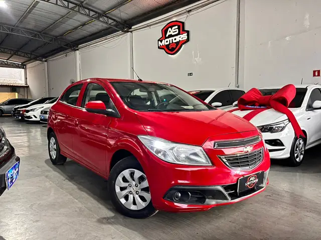 Carro Chevrolet Onix 2013 1.0 LT SPE/4