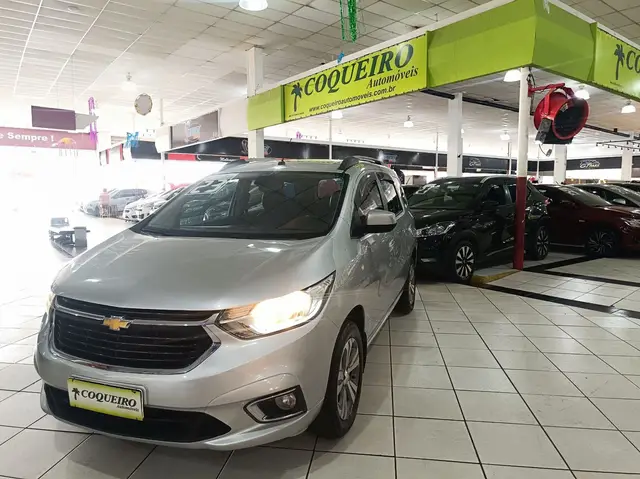 Carro Chevrolet Spin 2023 Premier 1.8 (Aut.)