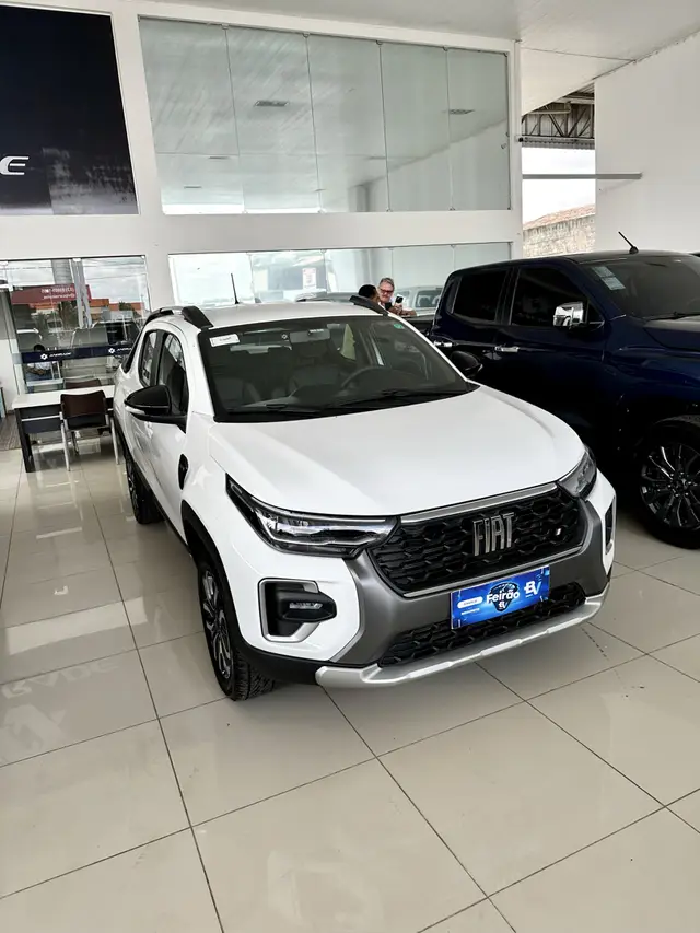 Carro Fiat Strada 2026 Ranch CD 1.0 Turbo