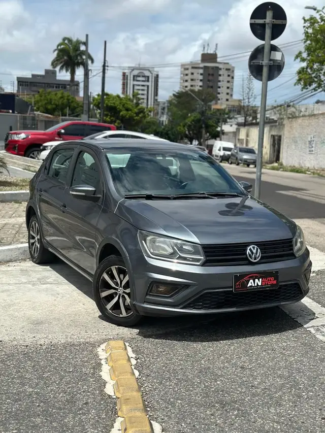 Carro Volkswagen Gol 2017 1.0 MPI Track (Flex)