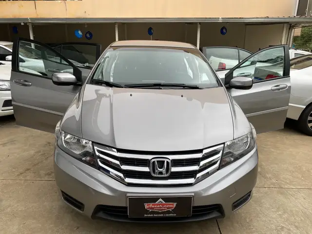 Carro Honda City 2013 LX 1.5 CVT (Flex)