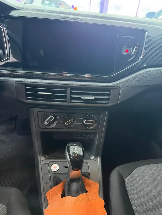 Carro Volkswagen Polo 2024 Comfortline (Aut) (Flex)