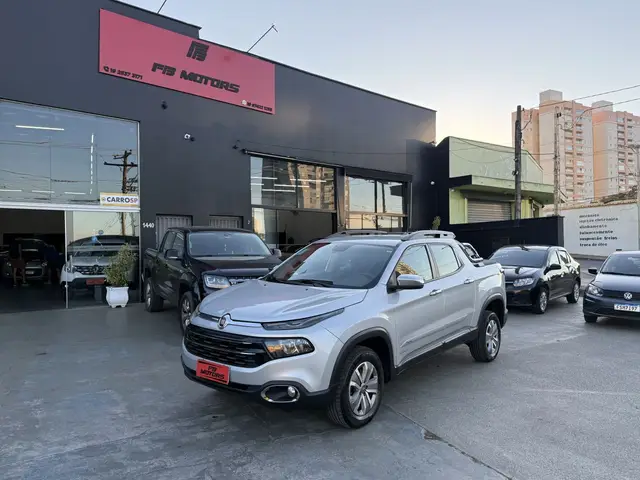 Carro Fiat Toro 2018 Freedom Road 1.8 16V Flex Aut.