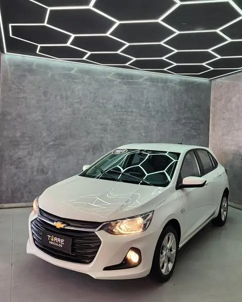 Carro Chevrolet Onix 2023 LTZ 1.0 Turbo (Aut.)