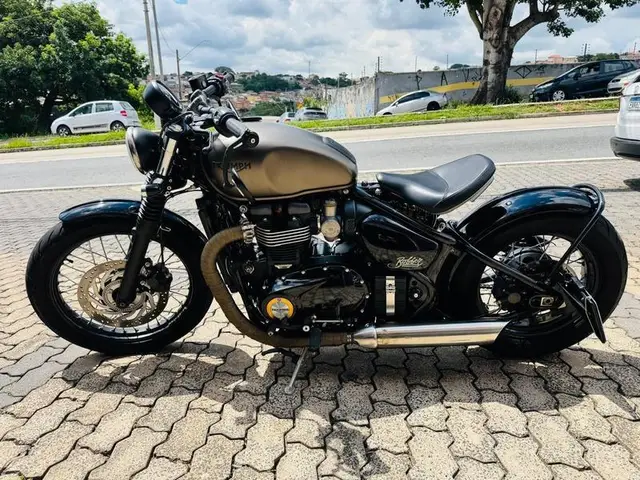 Moto Triumph Bonneville Bobber 2018 1200cc