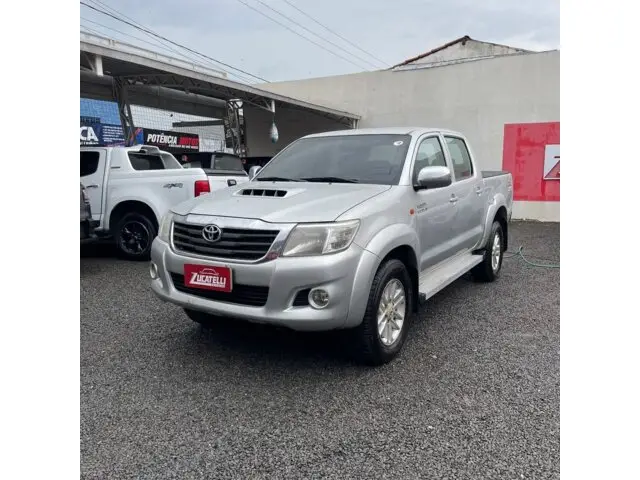Carro Toyota Hilux Cabine Dupla 2013 Hilux 3.0 TDI 4x4 CD SR (Aut)