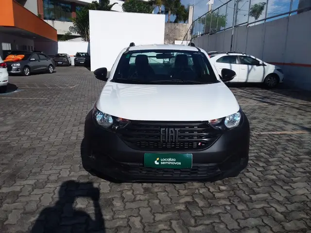 Carro Fiat Strada 2025 Endurance 1.3 Flex 8V CS