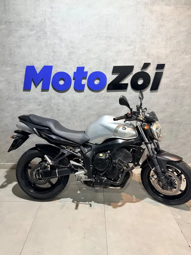 Moto Yamaha Fz6 2009 N
