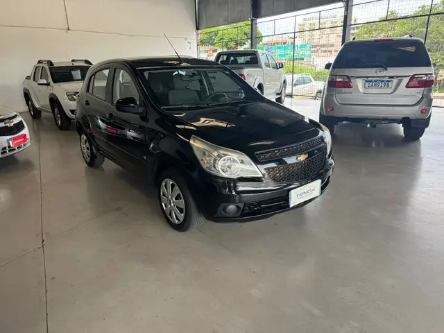 Carro Chevrolet Agile 2011 LT 1.4 8V (Flex)