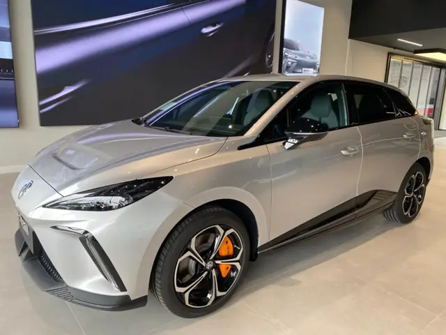 Carro MG MG4 2026 XPower