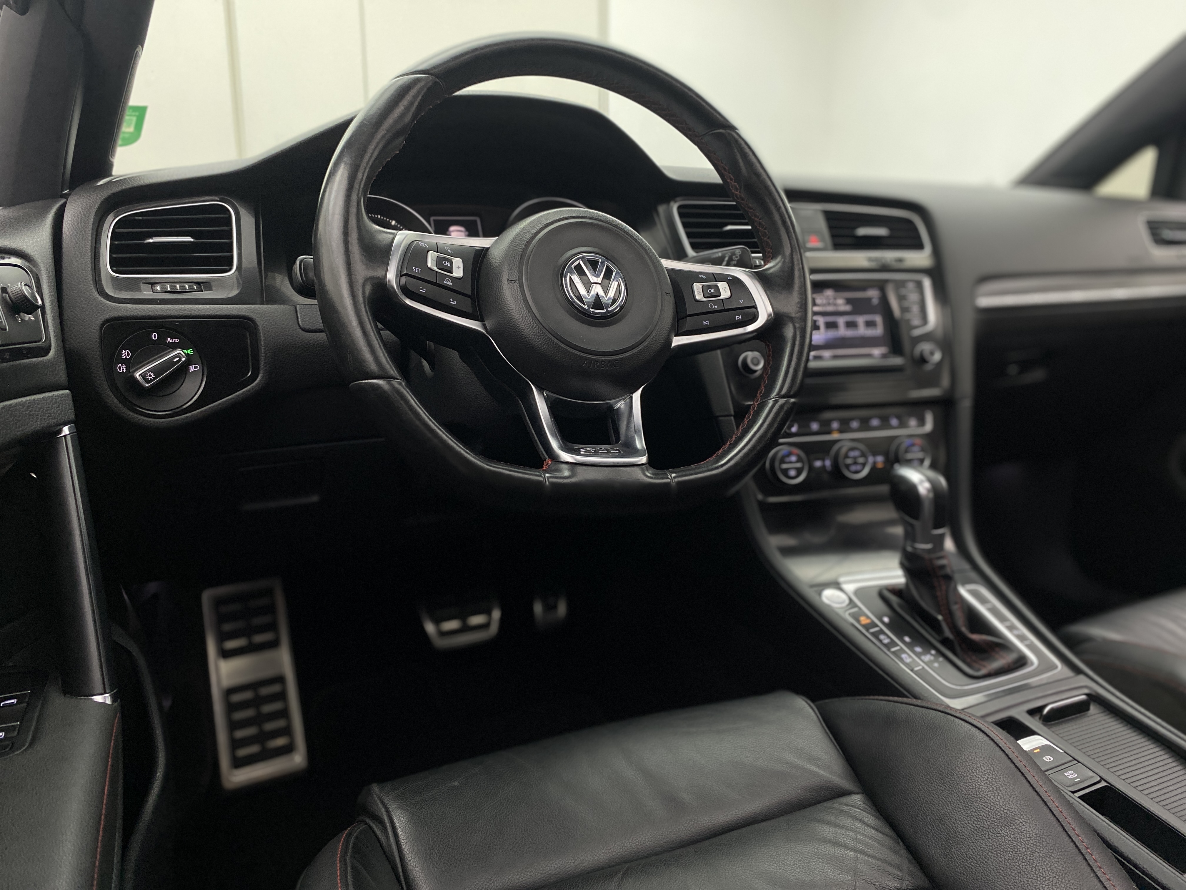 vw - volkswagen golf gti 2.0 tsi dsg