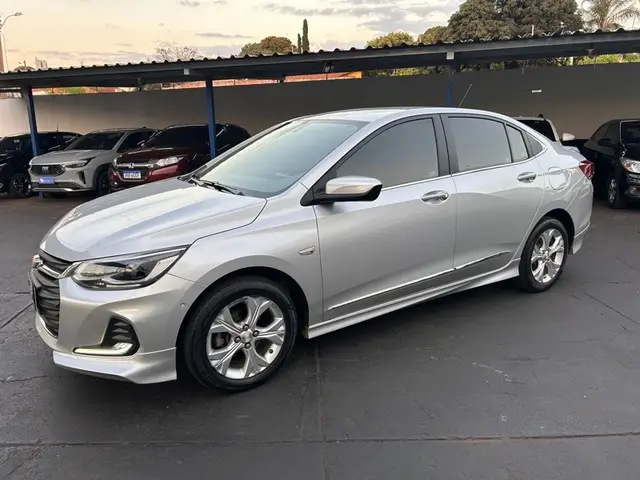 Carro Chevrolet Onix Plus 2020 1.0 Premier Turbo Flex (Aut)