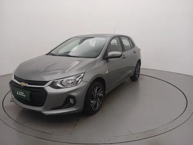 Carro Chevrolet Onix Plus 2025 LT 1.0