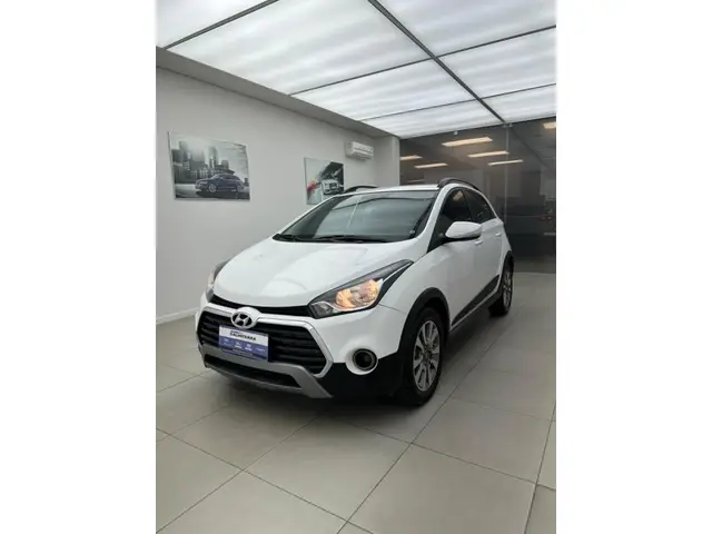 Carro Hyundai HB20X 2017 Style 1.6 (Flex)