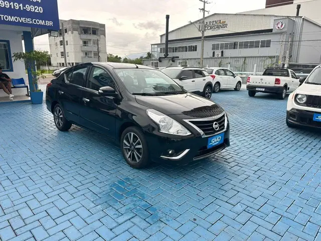 Carro Nissan Versa 2018 1.6 16V SV FlexStart CVT (Flex)