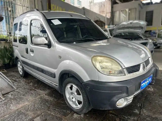 Carro Renault Kangoo 2010 Sportway 1.6 16V (flex)