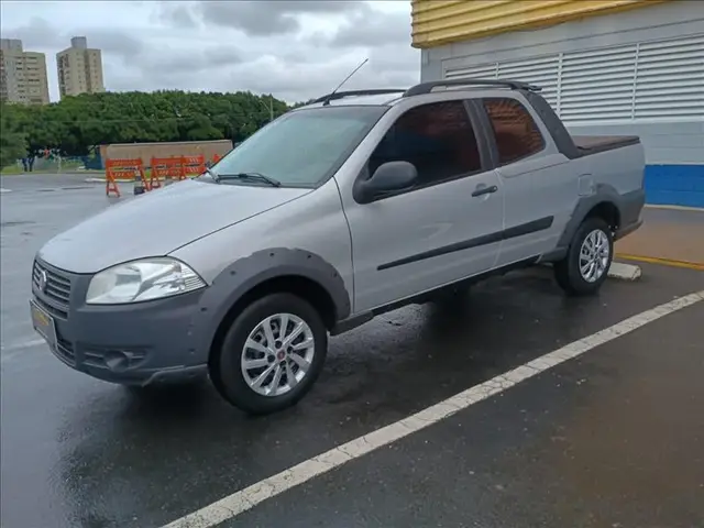 Carro Fiat Strada 2013 Working 1.4 (Flex) (Cabine Dupla)