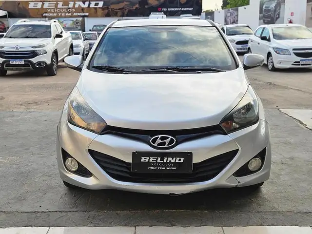 Carro Hyundai HB20S 2014 1.0 Comfort Plus (Flex)