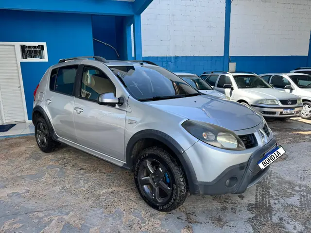 Carro Renault Sandero Stepway 2010 1.6 16V (Flex)